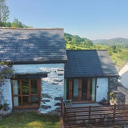 Rhyd Y Geifr, Cosy Barn Conversion In Maerdy Корвэн Экстерьер фото